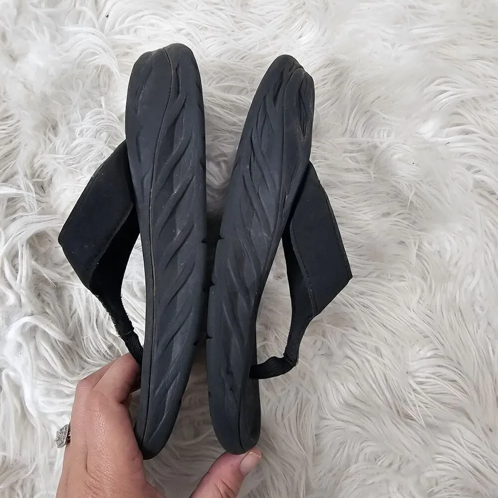 HOKA ONE UNISEX 